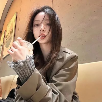 女警出更